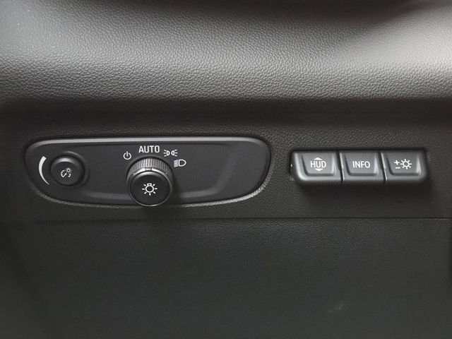 Used 2023 Buick Envision Avenir image 14