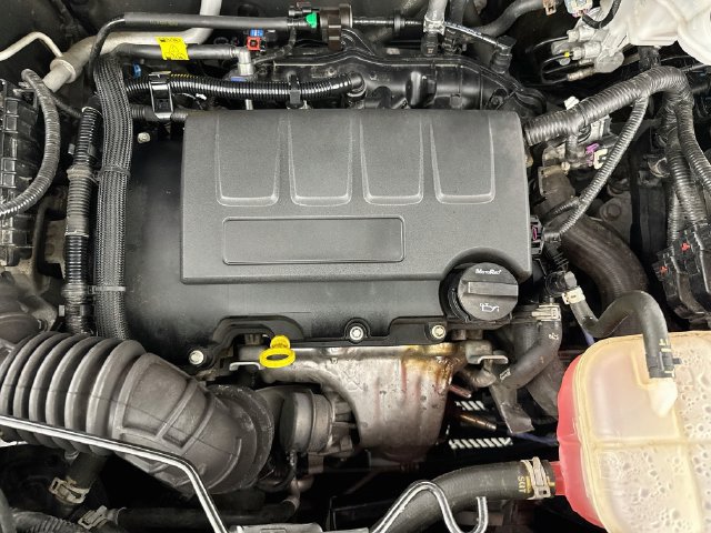 Used 2020 Buick Encore Preferred FWD image 40