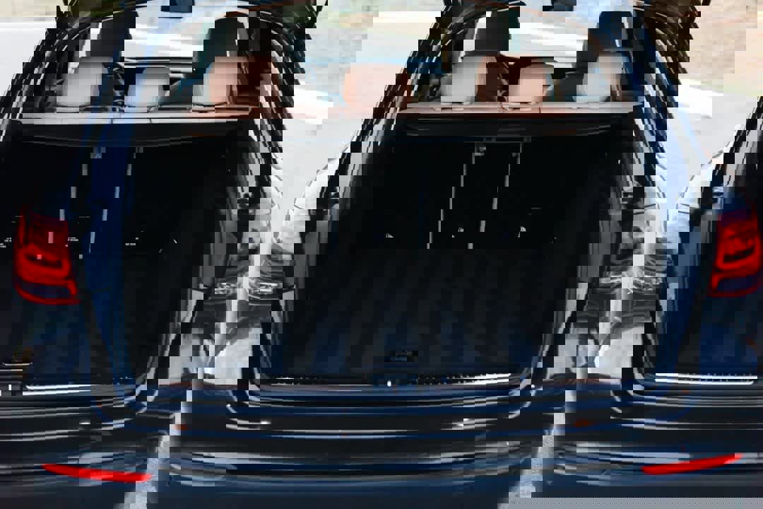 Used 2022 Mercedes-Benz GLC 300 4MATIC image 32