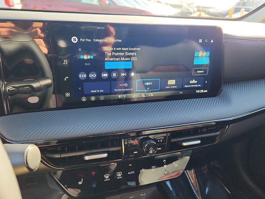 New 2026 Nissan Kicks SR w/ Cold Weather Package image 8