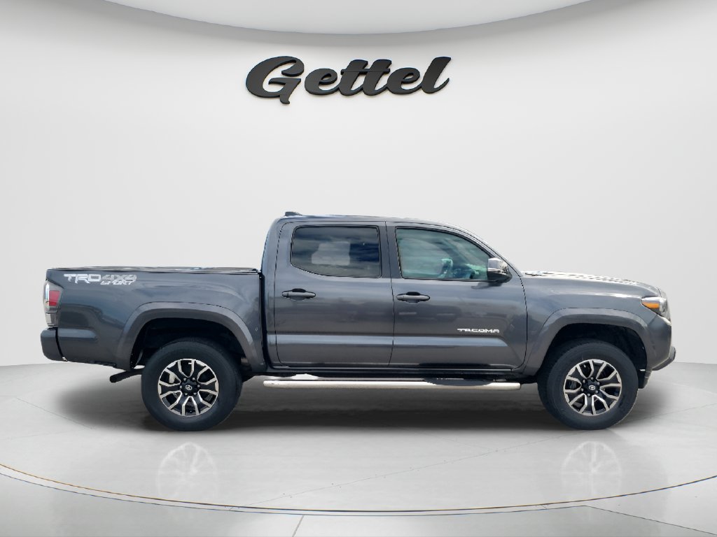 Certified 2022 Toyota Tacoma TRD Sport w/ Technology Package AWD/4WD image 4