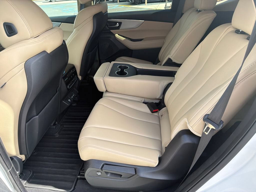 Used 2024 Acura MDX SH-AWD image 23