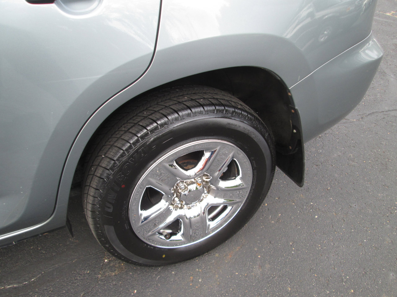 Used 2008 Toyota RAV4 4WD image 22