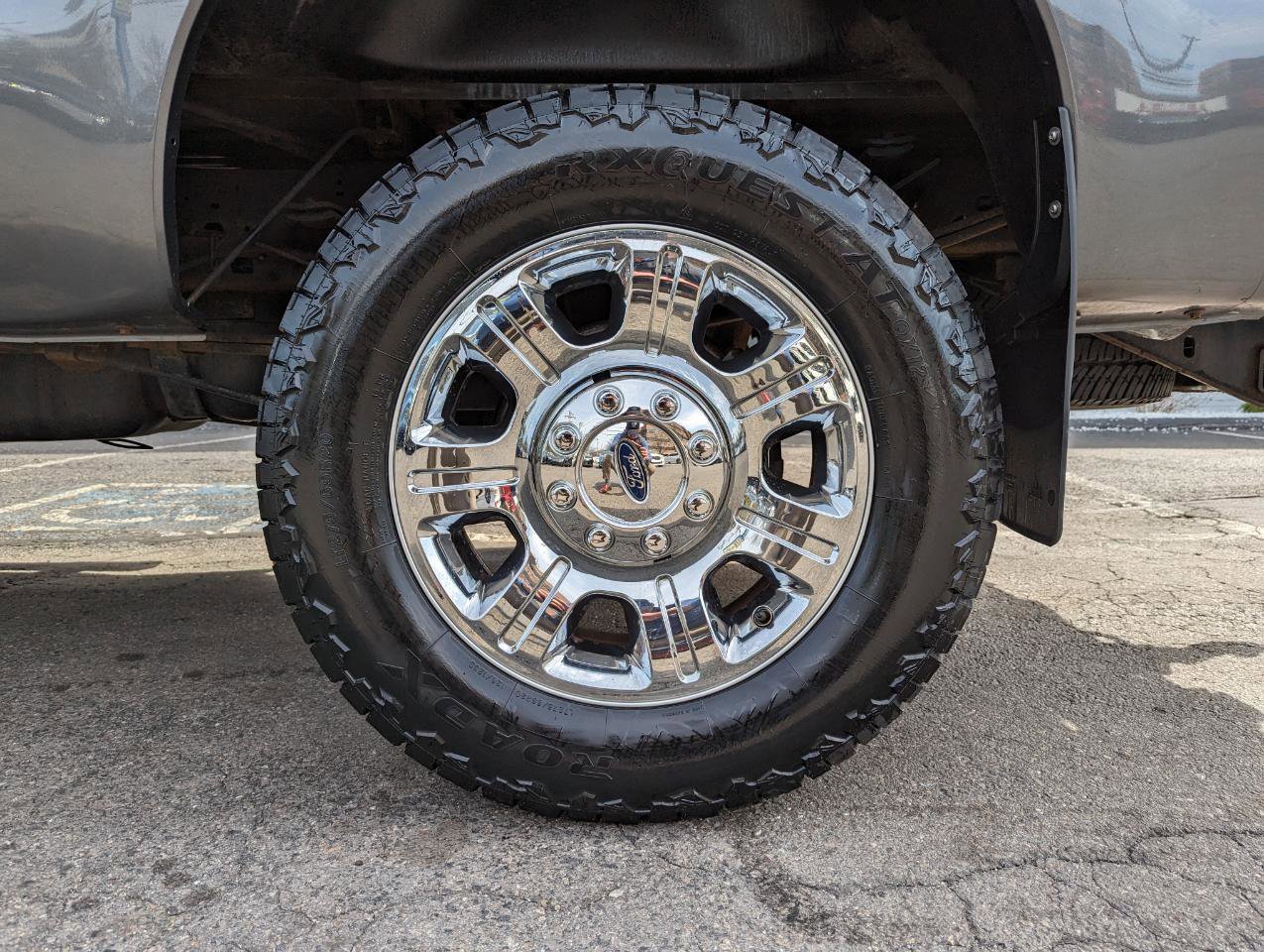 Used 2015 Ford F350 Lariat w/ Lariat Ultimate Package image 50