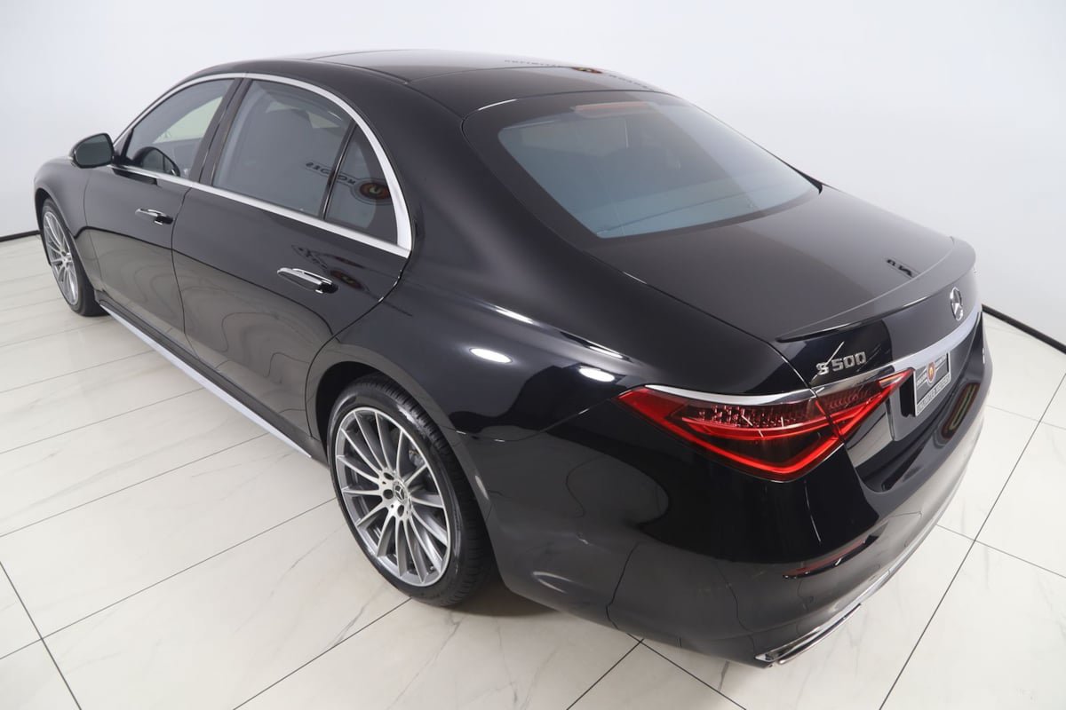 Used 2022 Mercedes-Benz S 500 4MATIC w/ AMG Line Package image 30