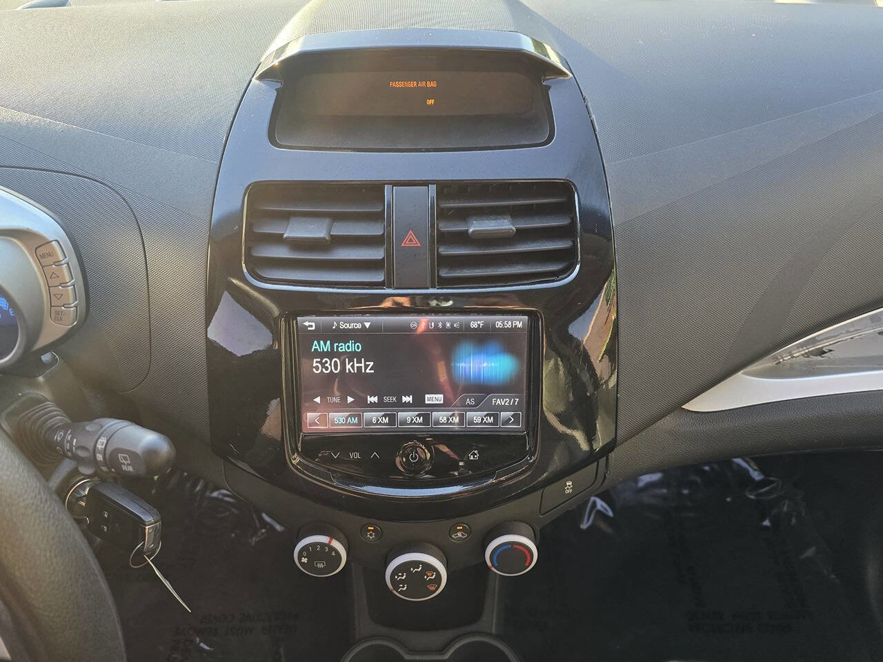 Used 2015 Chevrolet Spark LT image 26