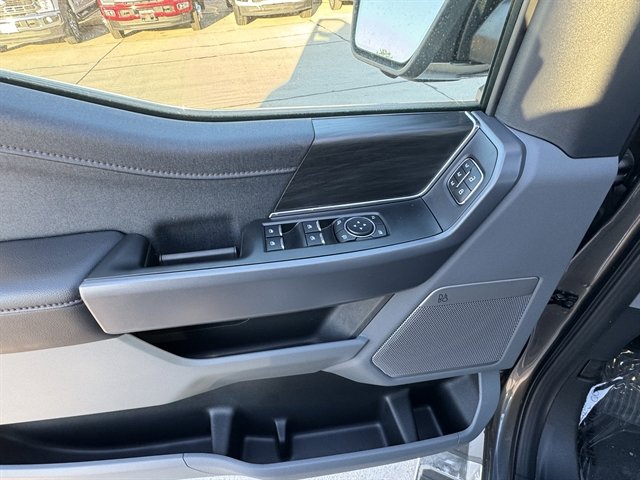 New 2025 Ford F150 Lariat w/ Equipment Group 501A Mid image 10