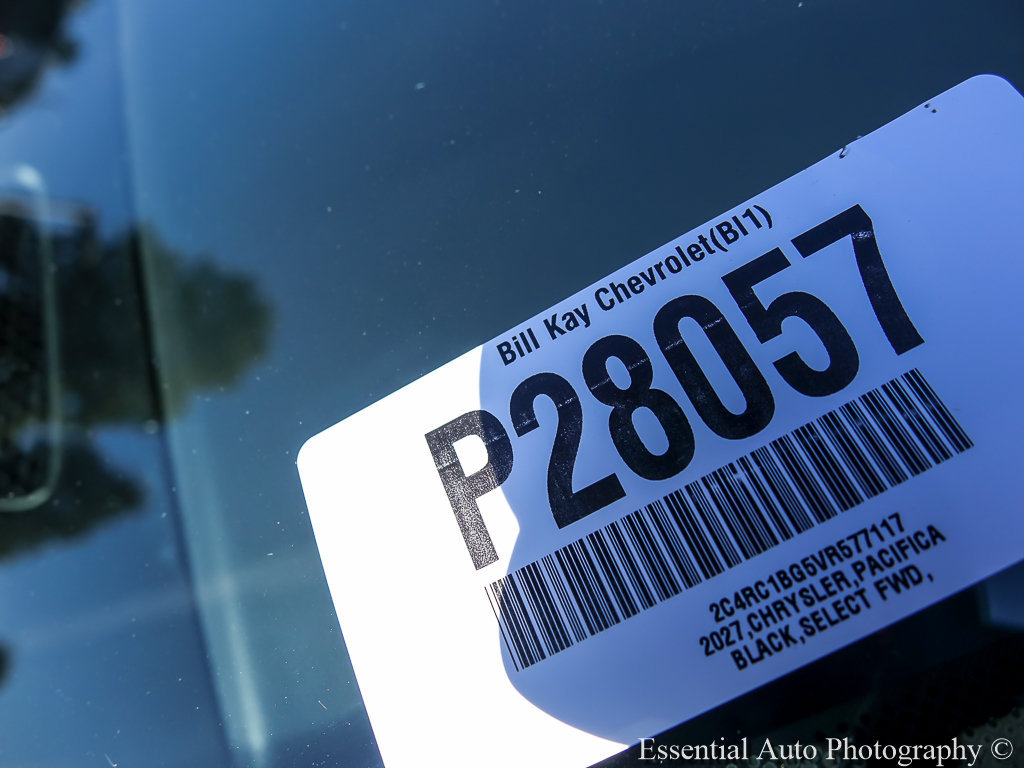 Used 2027 Chrysler Pacifica Select FWD image 28
