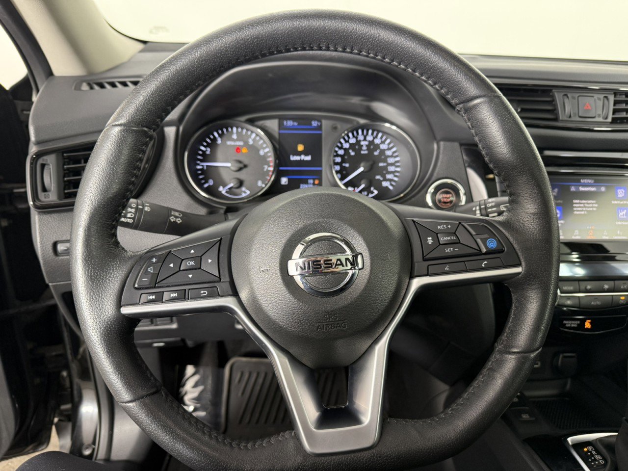 Used 2019 Nissan Rogue SV AWD/4WD image 21