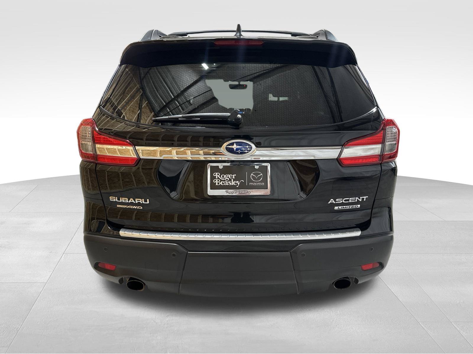 Used 2020 Subaru Ascent Limited w/ Technology Package AWD/4WD image 6