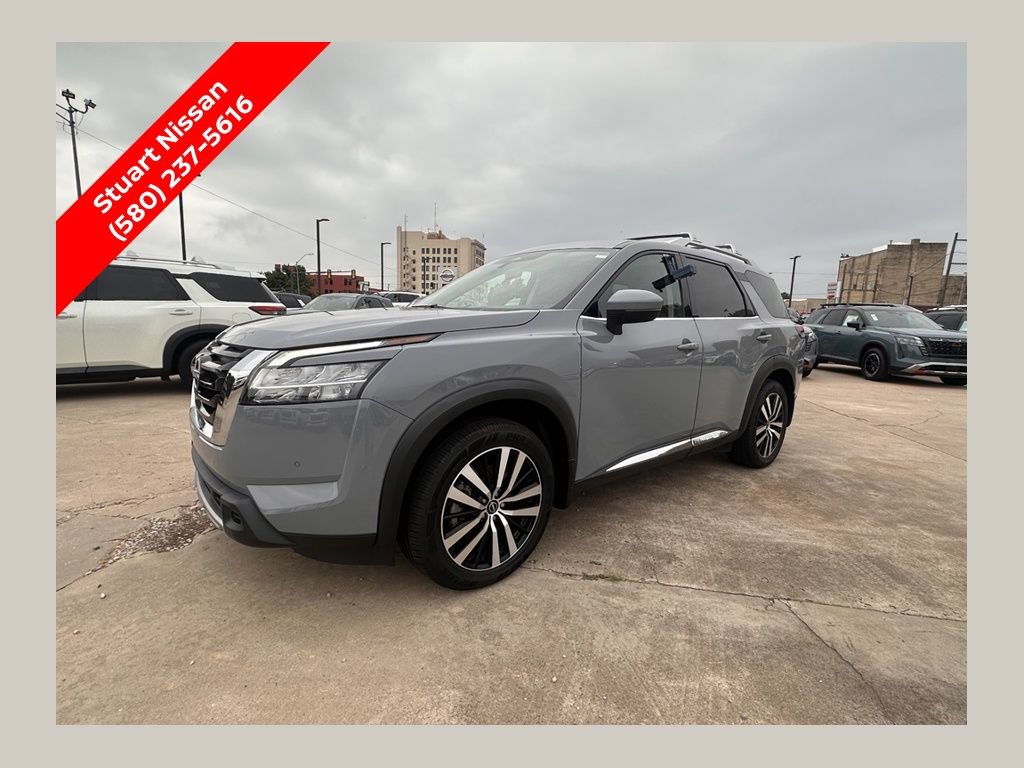 Certified 2023 Nissan Pathfinder Platinum