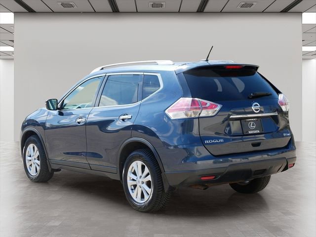 Used 2016 Nissan Rogue SV w/ SV Moonroof Package AWD/4WD image 4