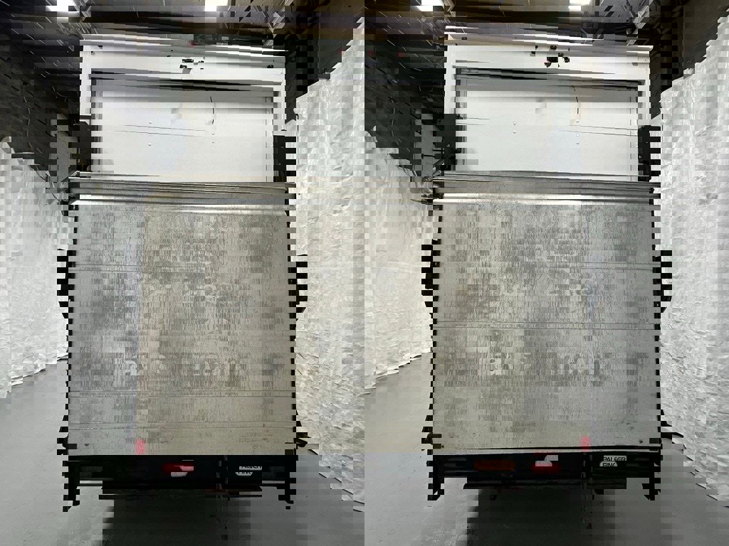 Used 2022 Chevrolet Express 3500 w/ Power Convenience Package image 6