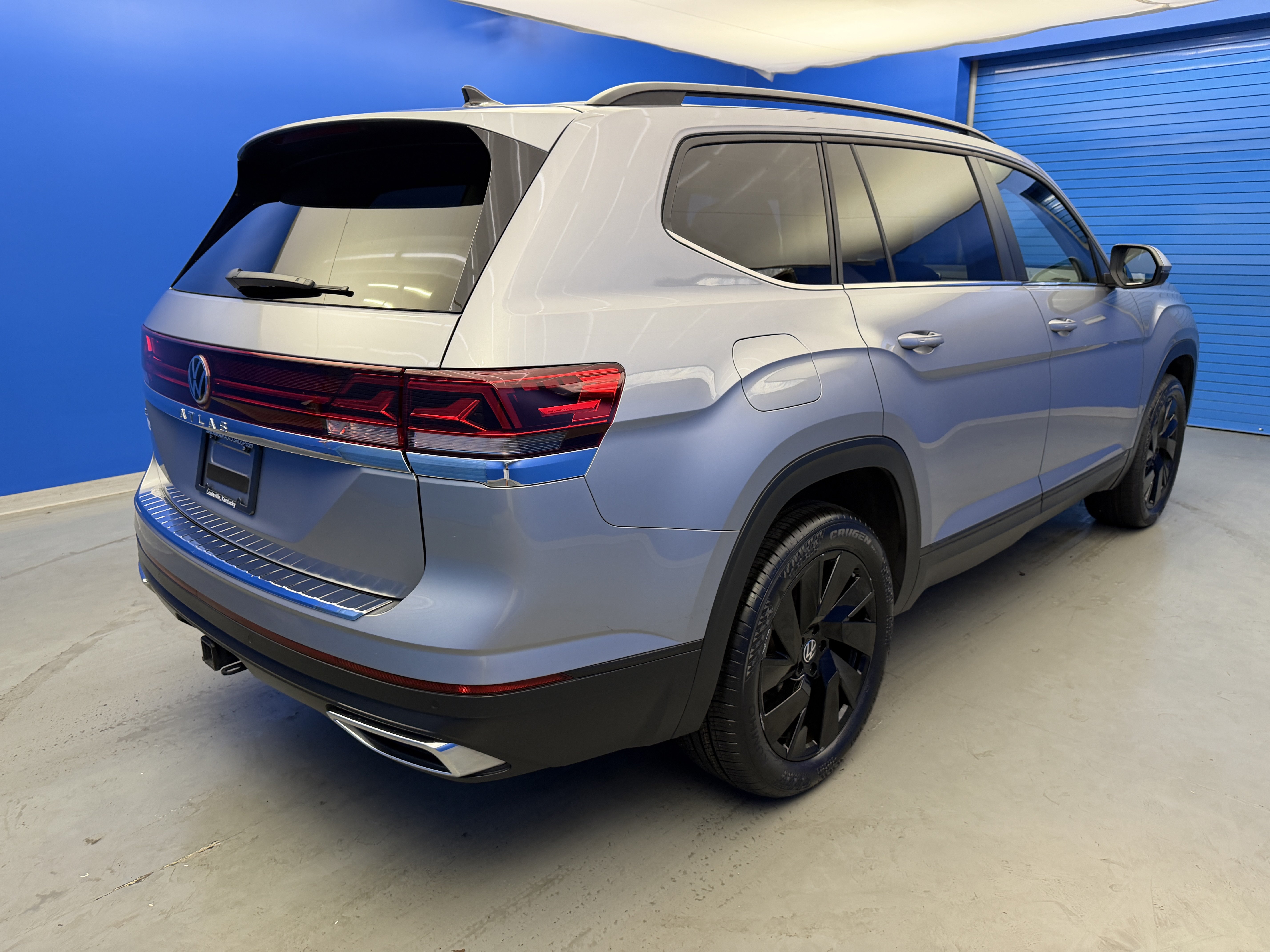 Certified 2024 Volkswagen Atlas SE FWD image 7