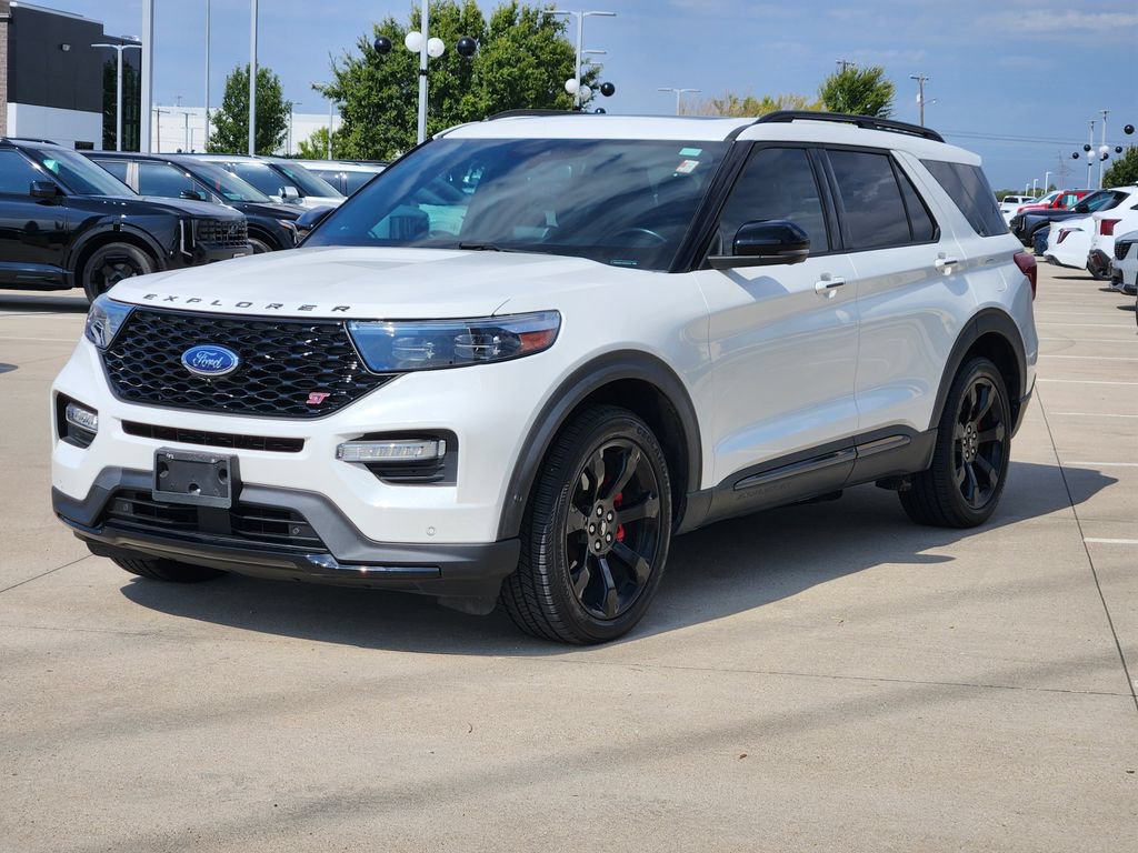 Used 2021 Ford Explorer ST w/ Equipment Group 401A AWD/4WD image 2