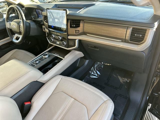 Used 2023 Ford Expedition Limited image 29