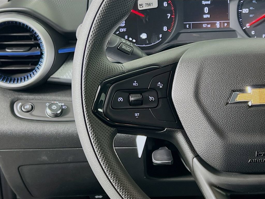 New 2026 Chevrolet Trax LS image 10
