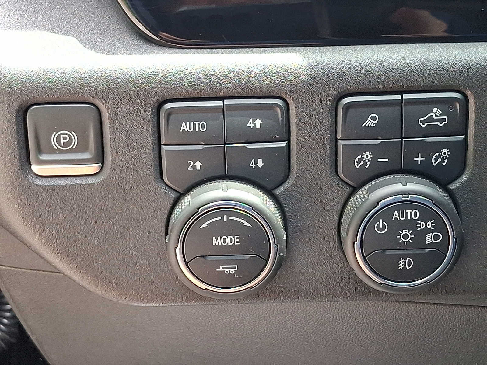 Used 2023 Chevrolet Silverado 1500 RST AWD/4WD image 24