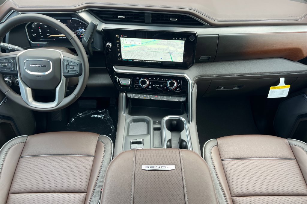 New 2026 GMC Sierra 2500 Denali w/ Denali Reserve Package image 10