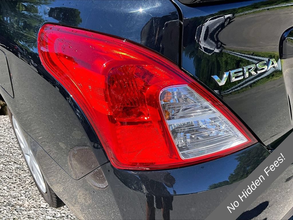 Used 2019 Nissan Versa SV FWD image 22