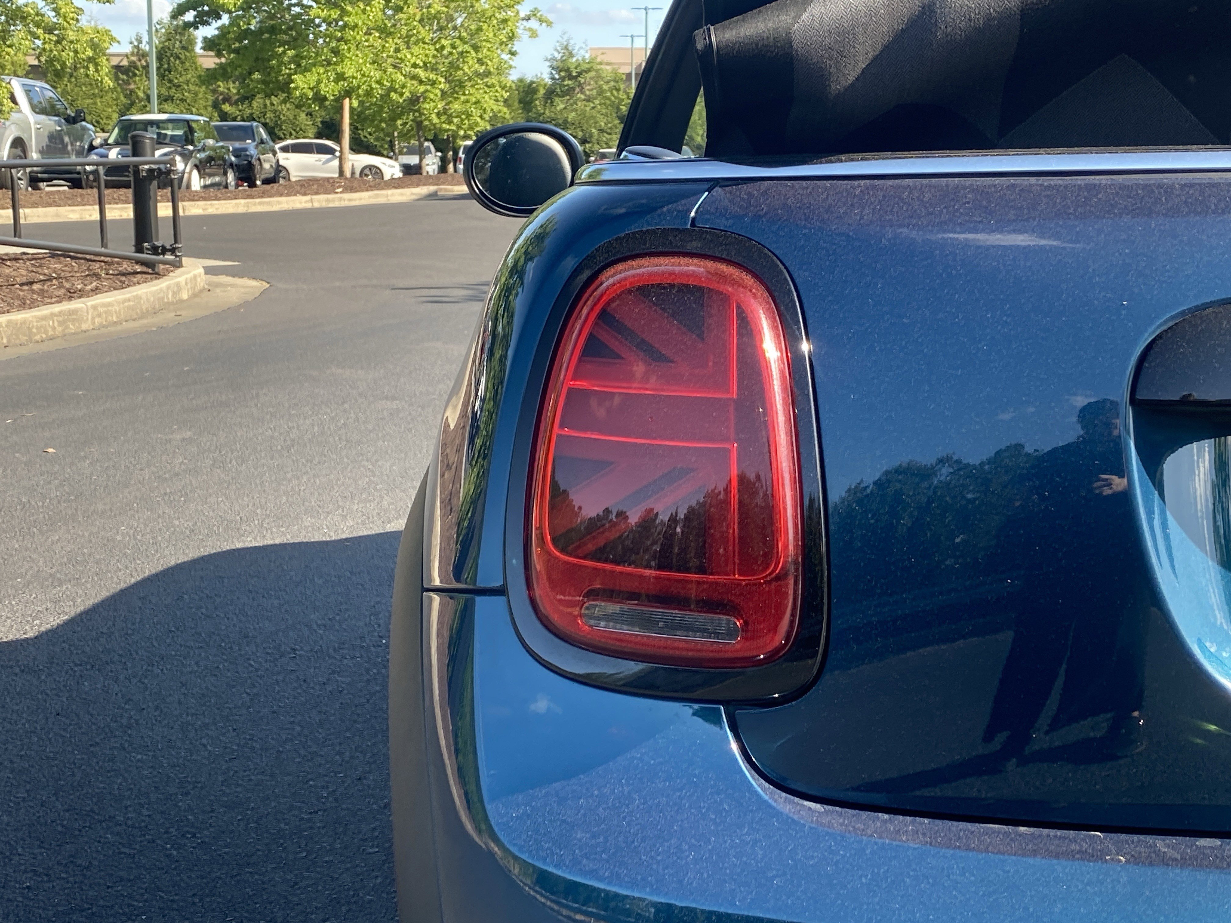 Used 2022 MINI Cooper S w/ Sidewalk Package image 36