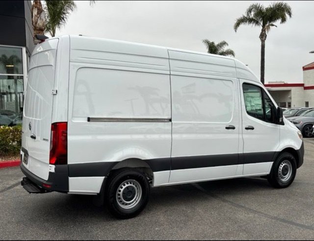 New 2026 Mercedes-Benz Sprinter 2500 image 4