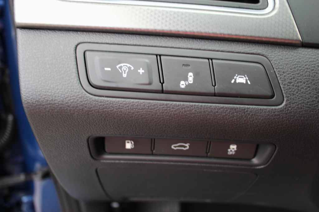 Used 2015 Hyundai Sonata Limited 2.0T FWD image 14