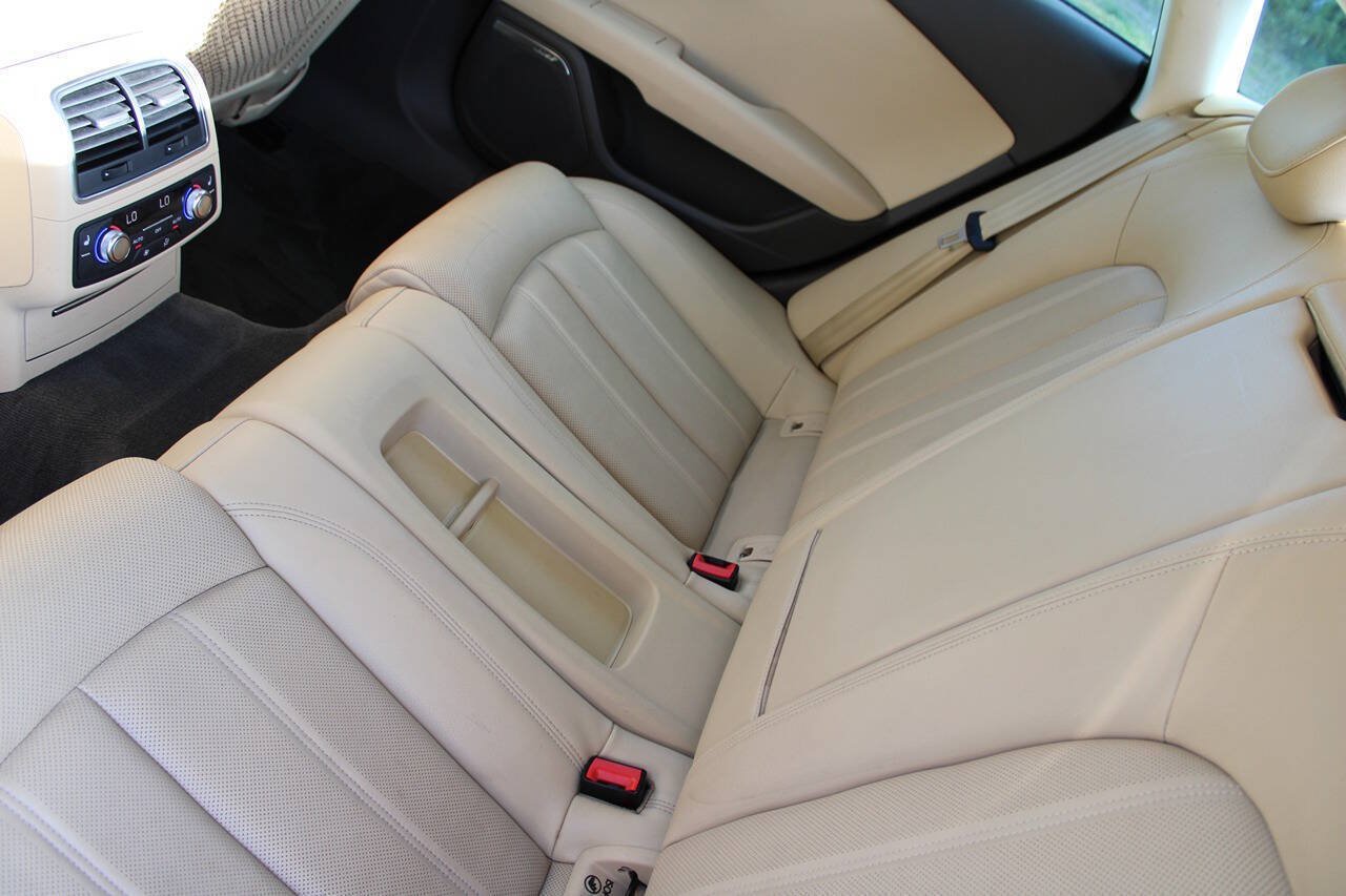 Used 2013 Audi A7 3.0T Prestige w/ Prestige Pkg AWD/4WD image 36
