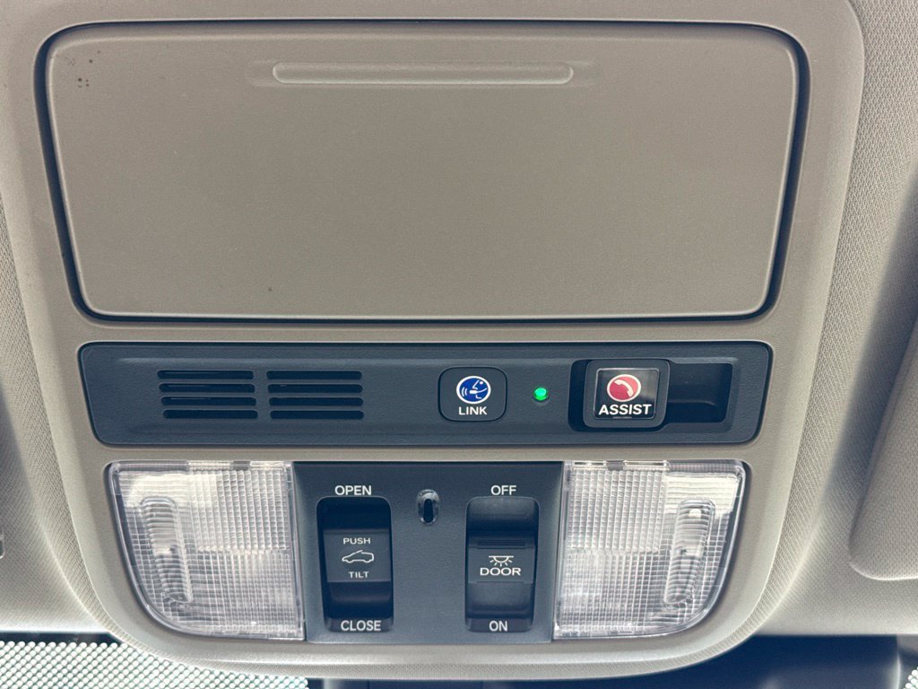 Used 2019 Honda Odyssey Elite image 18
