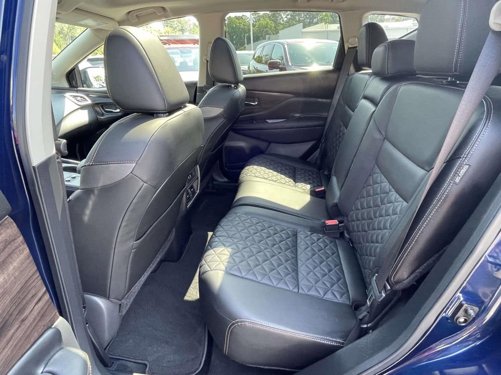 Used 2023 Nissan Murano Platinum w/ Cargo Package FWD image 14