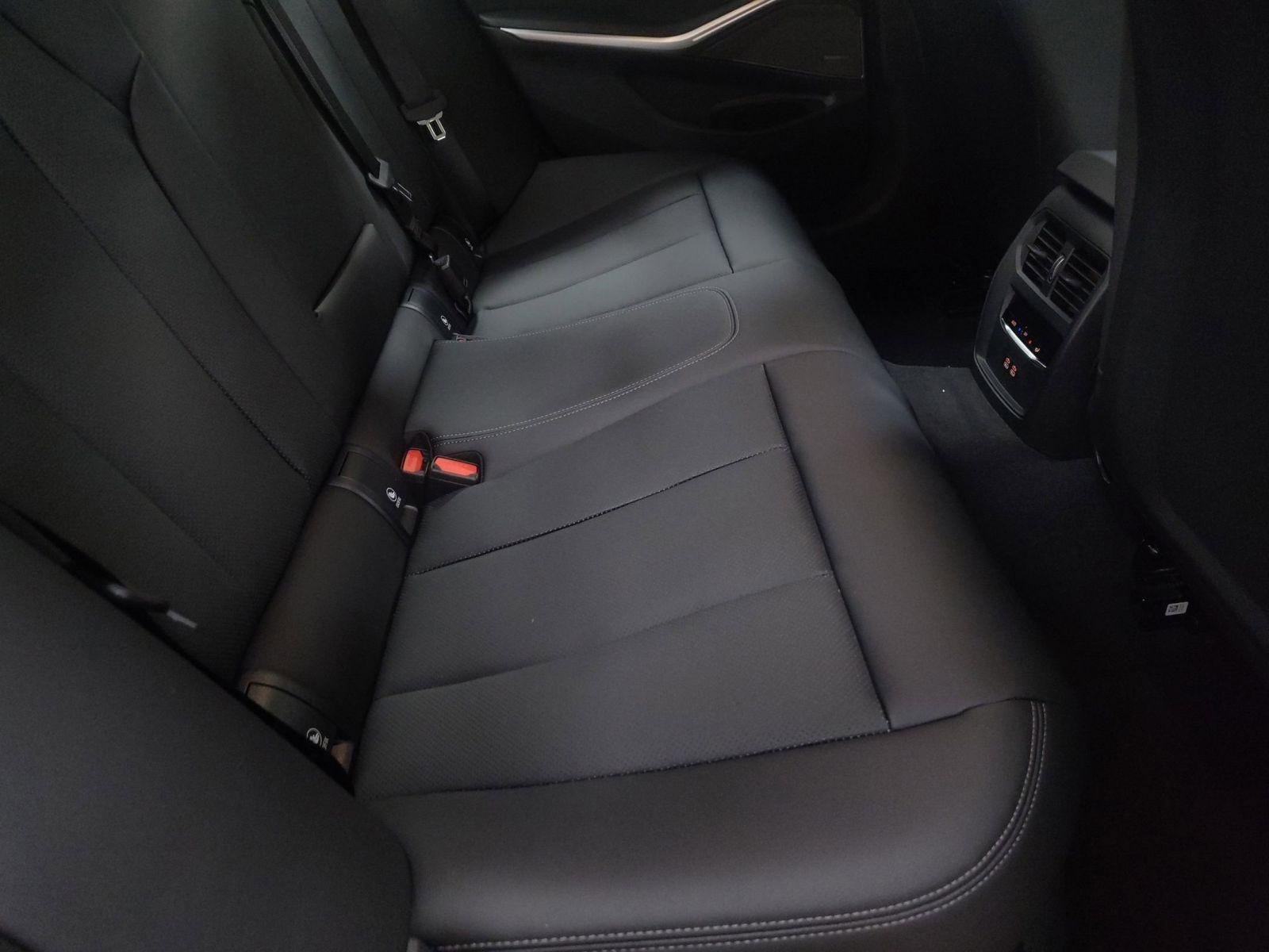 New 2026 BMW 330i xDrive Sedan w/ Premium Package image 24