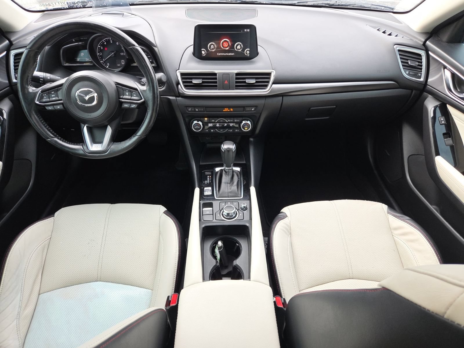Used 2018 MAZDA MAZDA3 Grand Touring w/ Premium Equipment Package FWD image 20
