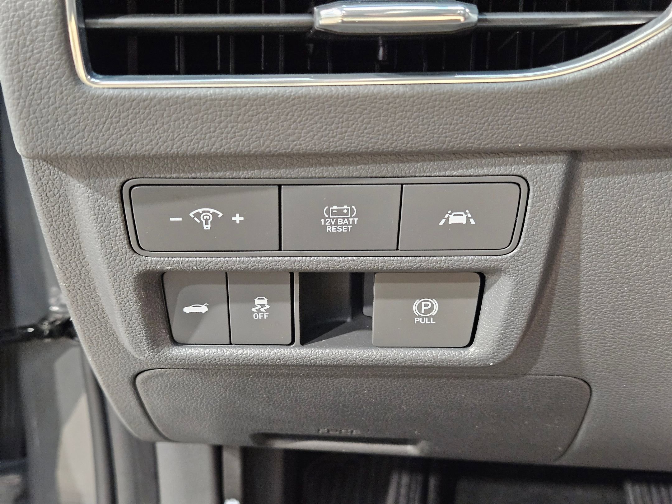 Used 2022 Hyundai Sonata Limited image 26