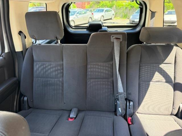 Used 2010 Ford Explorer XLT RWD image 25