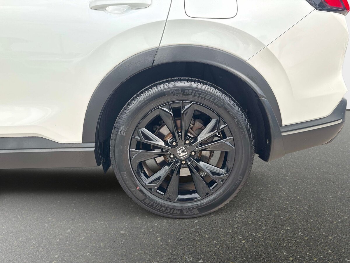 Used 2024 Honda CR-V Sport Touring image 10