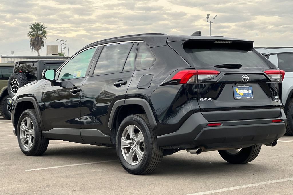 Used 2024 Toyota RAV4 XLE image 6