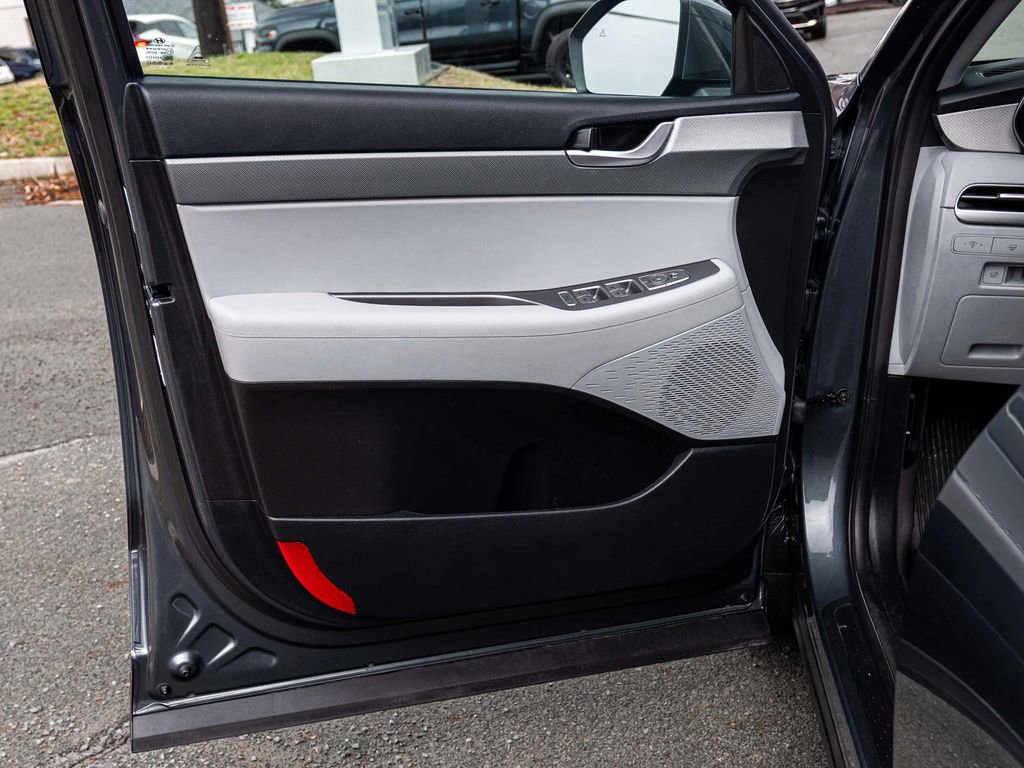 Used 2025 Hyundai Palisade SEL image 10