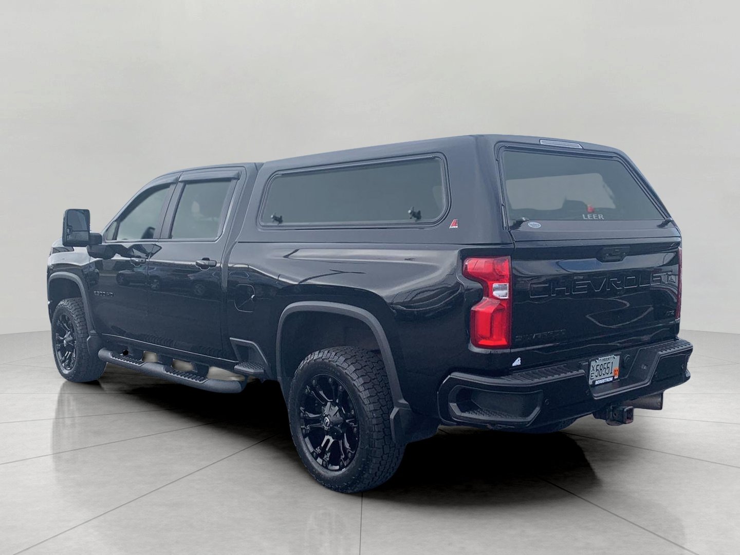 Used 2022 Chevrolet Silverado 2500 LTZ w/ LTZ Plus Package AWD/4WD image 5