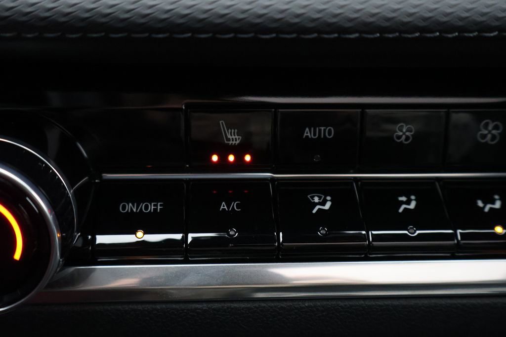 New 2026 Chevrolet Equinox LT w/ Convenience Package II image 28