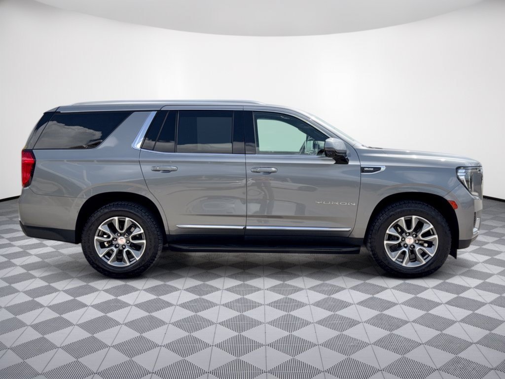 Certified 2022 GMC Yukon SLT w/ SLT Premium Package RWD image 8