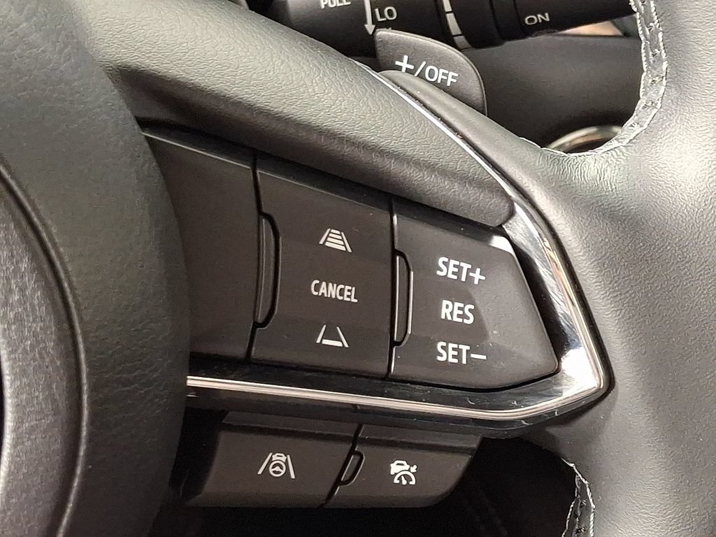 Used 2025 MAZDA CX-5 Signature AWD/4WD image 23