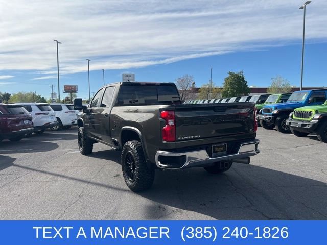 Used 2022 Chevrolet Silverado 3500 LT w/ Convenience Package image 3