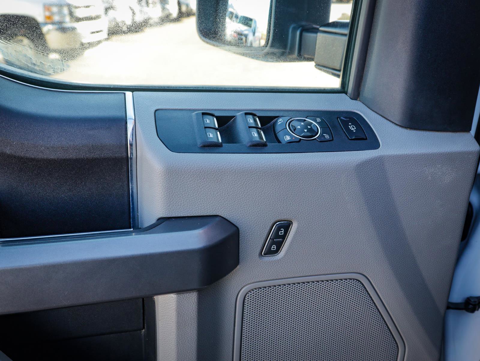 Used 2019 Ford F250 XLT w/ XLT Value Package image 16