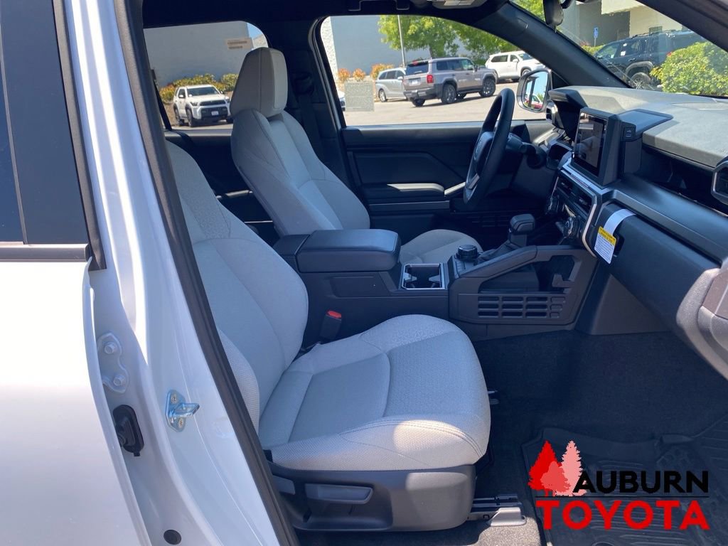 New 2026 Toyota 4Runner SR5 AWD/4WD image 8