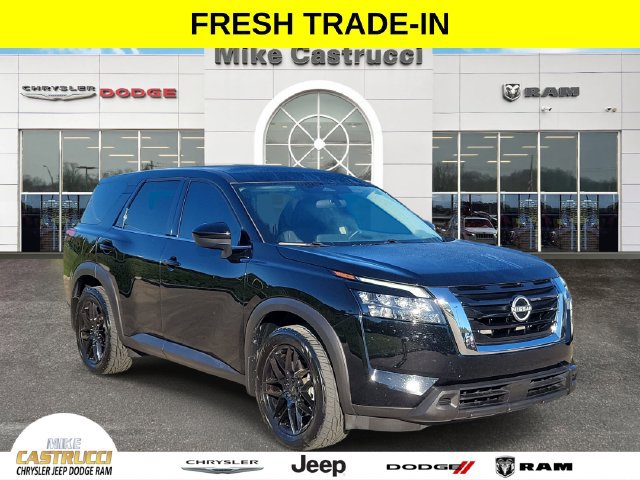 Used 2024 Nissan Pathfinder S