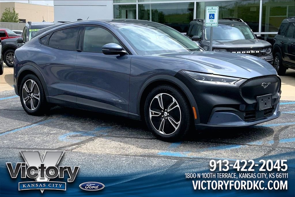 Used 2021 Ford Mustang Mach-E Select w/ Comfort/Appearance Package AWD/4WD image 1
