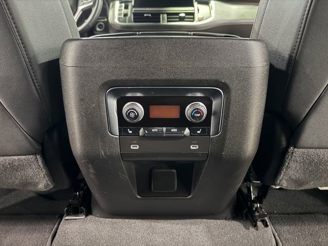 Certified 2024 Chevrolet Suburban Premier image 30