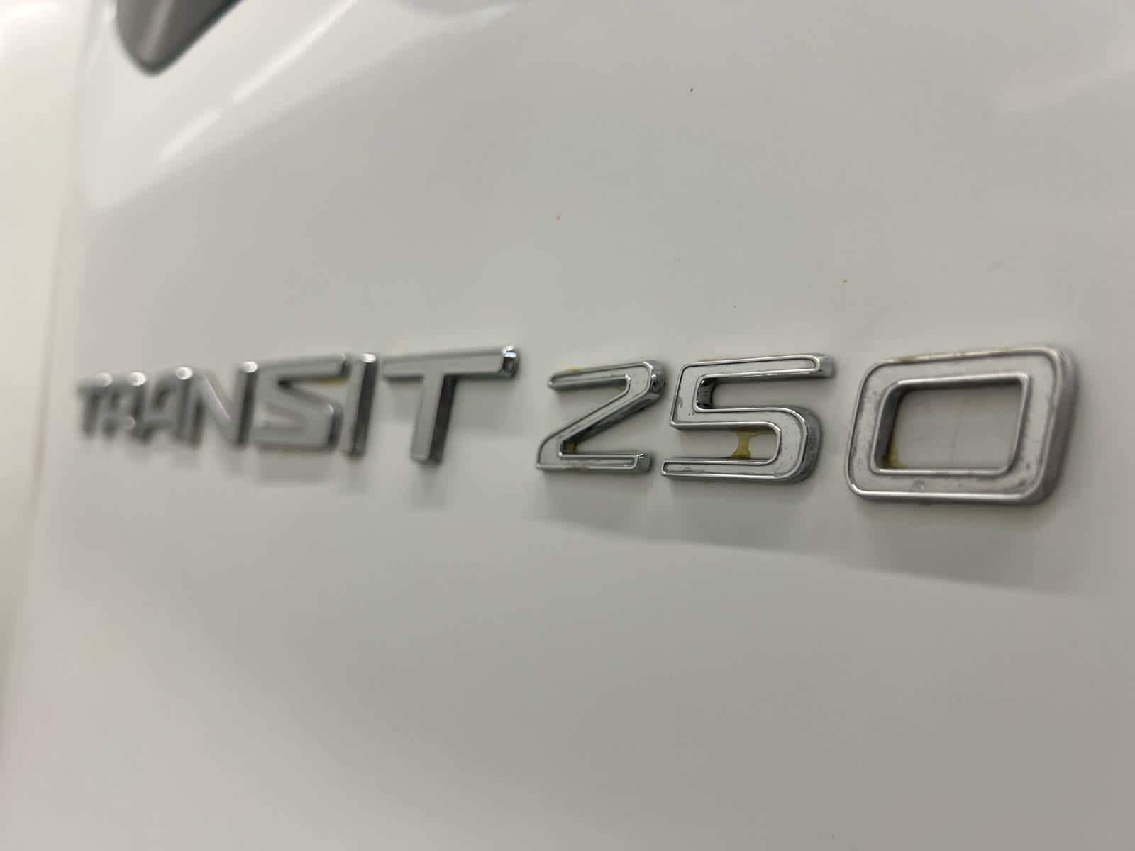 Used 2022 Ford Transit 250 Low Roof w/ Exterior Upgrade Package RWD image 30