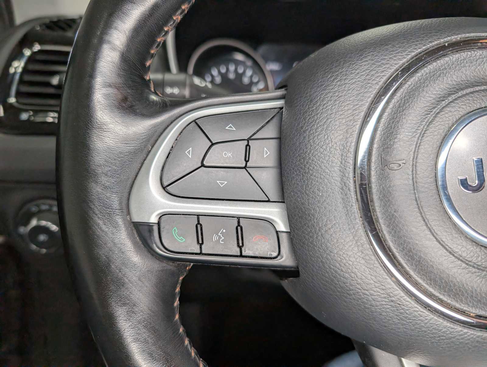 Used 2021 Jeep Compass Limited w/ Elite Exterior Group AWD/4WD image 36