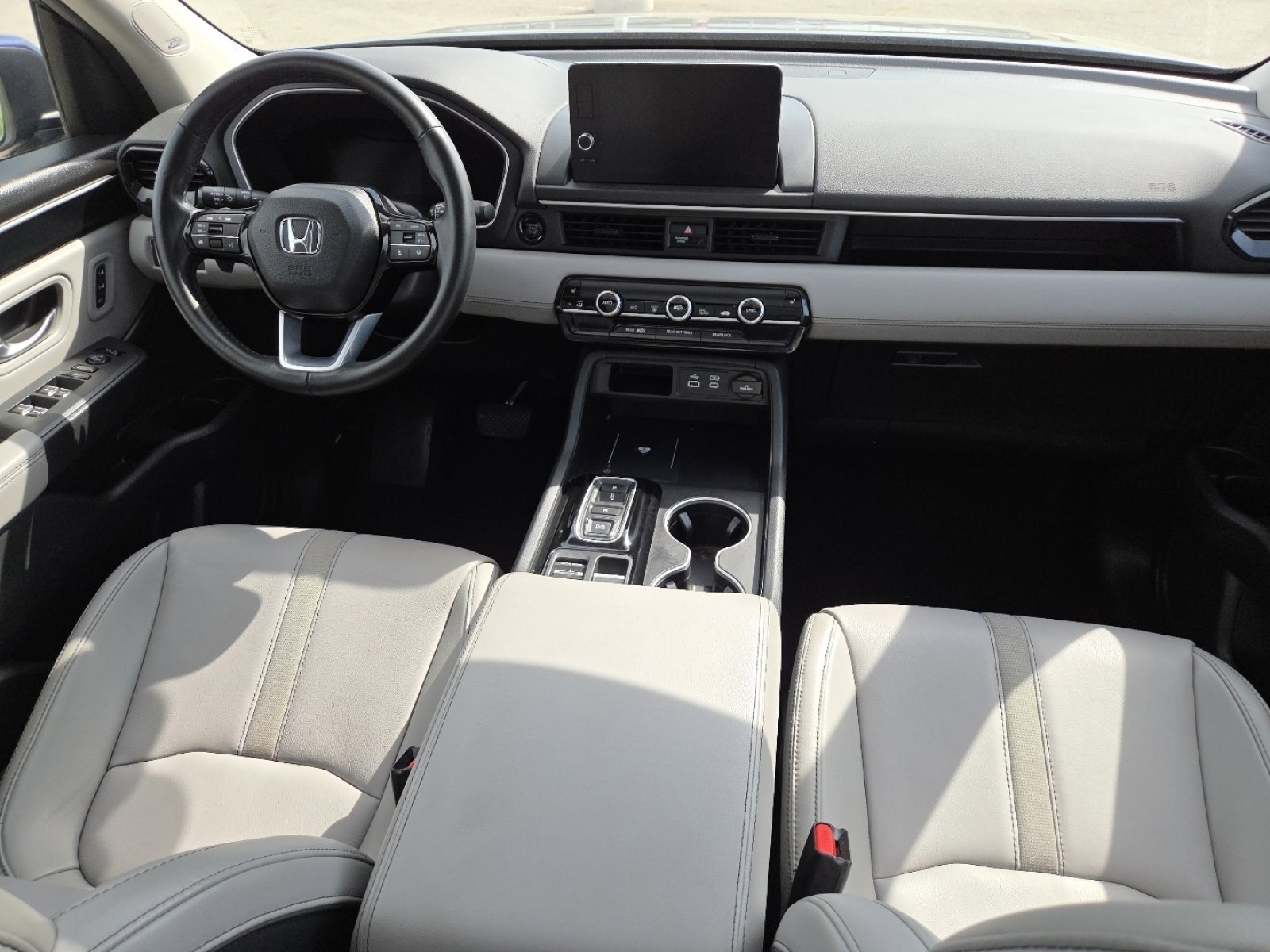 Used 2024 Honda Pilot Touring image 26